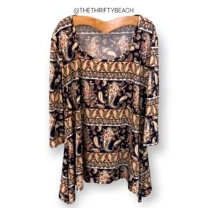 Wilde Paisley Pattern Top